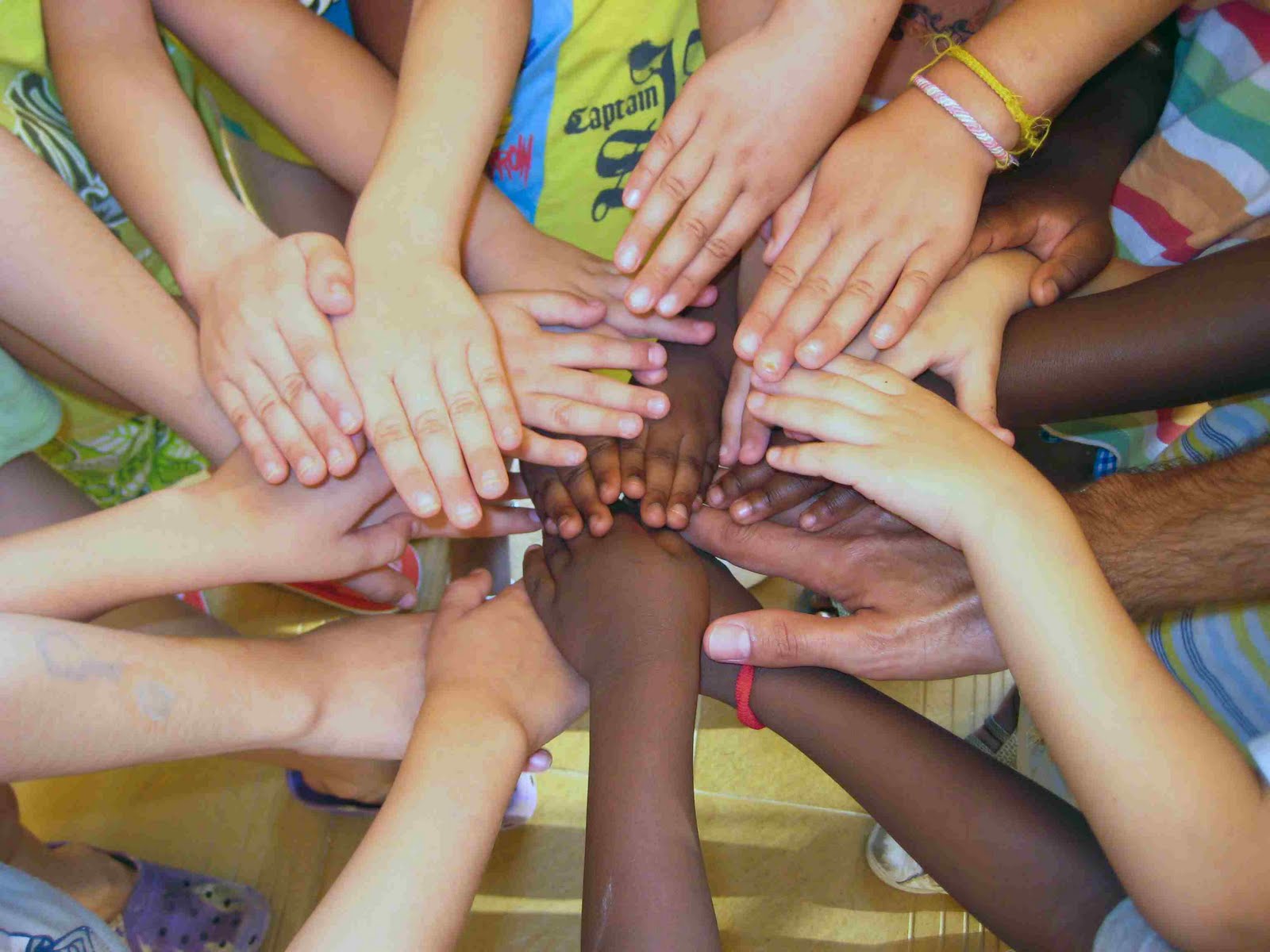 Manifiesto de Cáritas Española en el Día Internacional del Voluntariado