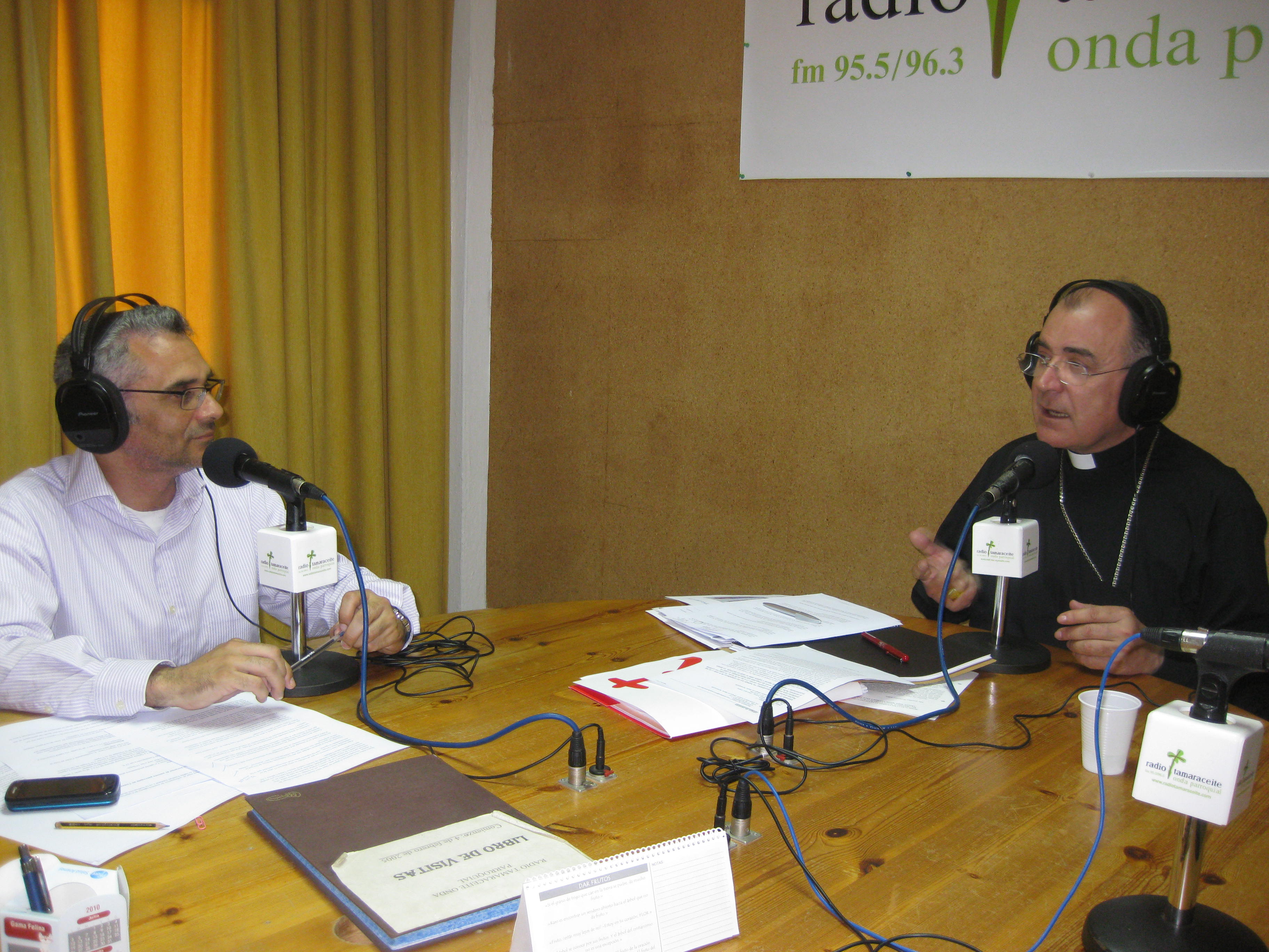 Entrevista al Obispo, Francisco Cases Andreu.